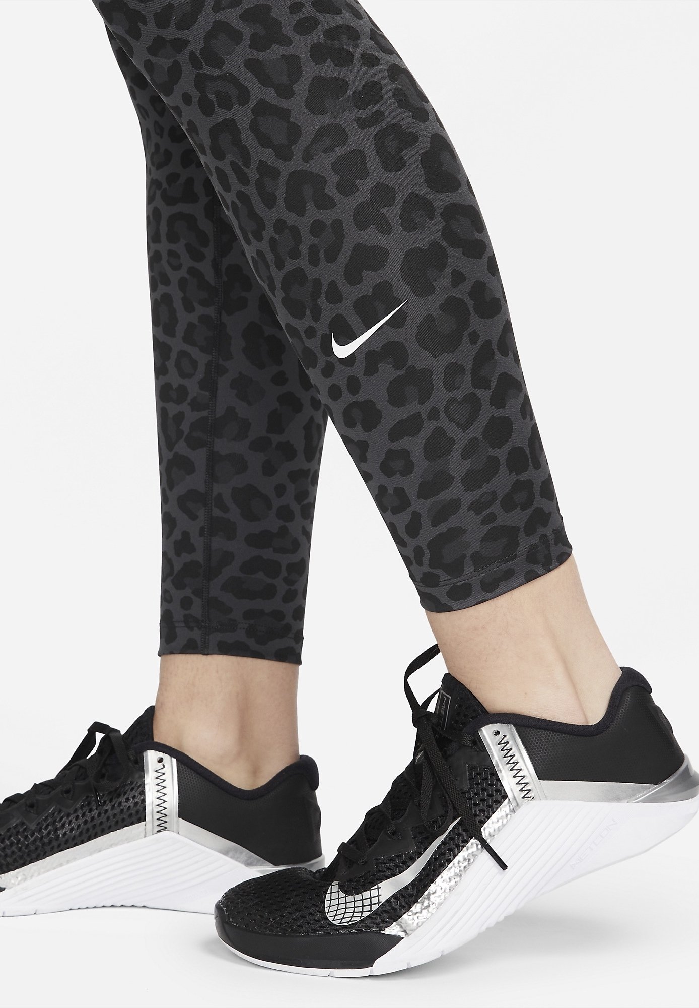 nike navy leopard print leggings
