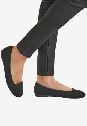 REGULAR FIT  - Ballerinasko - black