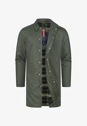 Olivgrön kappa med knäppning fram, med ett rutigt foder i gult och svart. Två sidofickor och en märkesskylt.