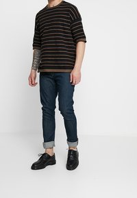 Only & Sons Camiseta estampada - black