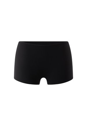 Czarne majtki typu boyshort wykonane z gładkiego materiału, z średnim stanem, małym wykrojem z przodu i bezszwowymi brzegami.