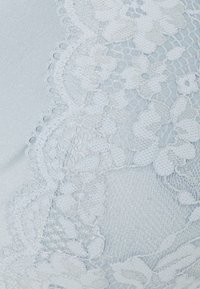 Lindex DAHLIA IRIS - Soutien com aro - light blue