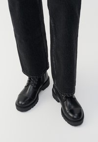 KENOVA - Bottines à lacets - black