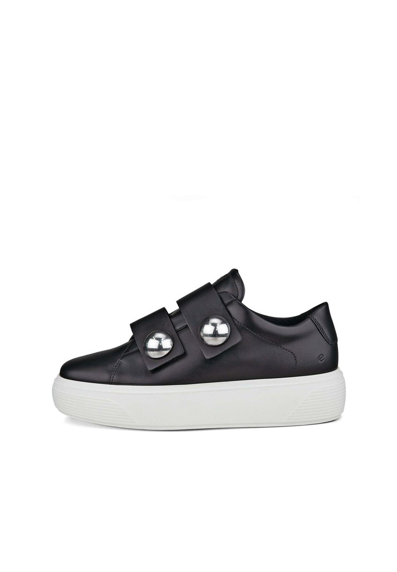 Sneaker nere in pelle con due grandi accenti rotondi argentati, dotate di ampietti cinturini in velcro e una suola bianca texture.