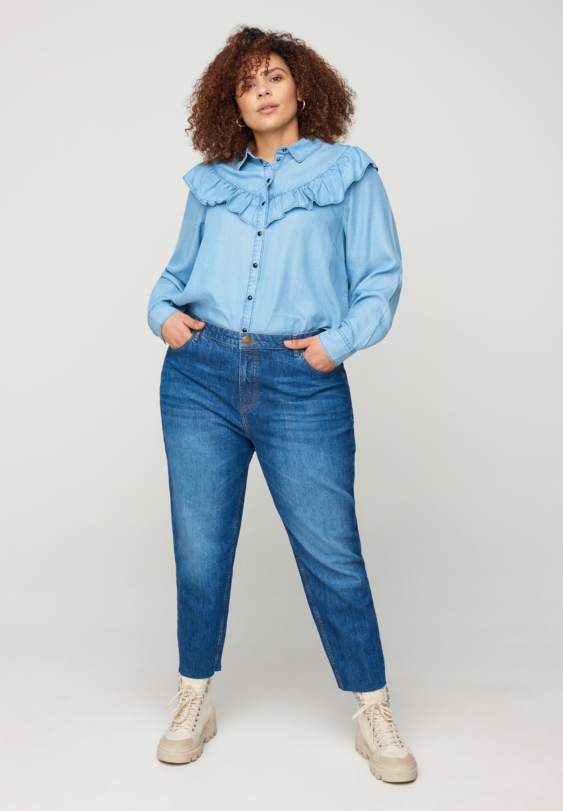 Zizzi CROPPED MOM FIT MILLE - Slim fit jeans - blue/Blauw - Zalando.nl