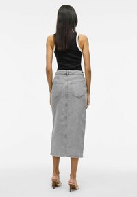 VILA MIDI - Pliiatsseelik - light grey denim