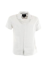 Camisa blanca de manga corta en tejido de lino ligero, con cuello doblado y botones en la parte delantera. Textura suave con un ajuste clásico.