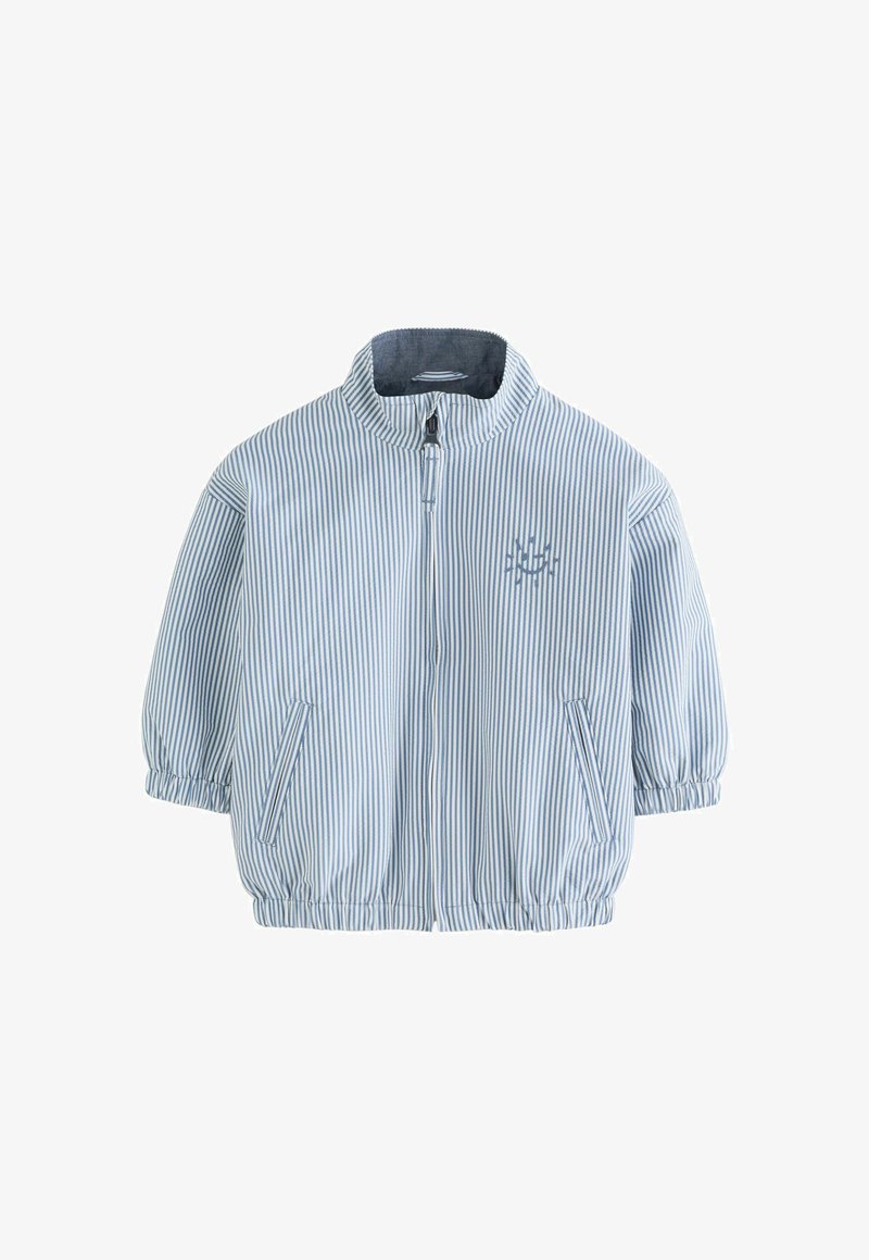 Bērnu gaiši zils un balts jostas rāvējslēdzēja jaka ar elastīgām aprocēm, divām priekšējām kabatām un mazu saules simbolu uz krūtīm.