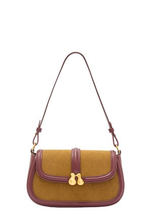 Brun korduroy taske med marmor læderdetaljer, buet form, klapslås og detaljer i guldtonet metal. Justerbar rem til skulderbrug.