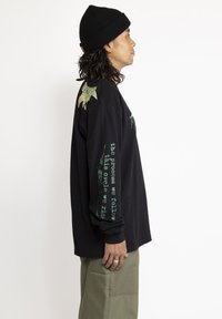Volcom TT B IGUCHI - Maglietta a manica lunga - black