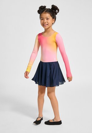 Hummel, HUMMEL HMLJR GYM DRESS - Sportkleid - solar power