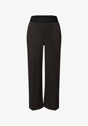 Pantaloni neri a gamba larga con morbida fascia elastica in vita. Realizzati in tessuto leggero con una texture liscia e senza motivi o accessori visibili.