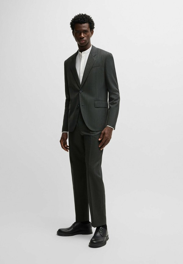 KRIS TEAGAN SET - Suit