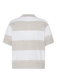 Chemise en maille à manches courtes avec larges rayures horizontales beige et blanches, col, poignets et ourlet côtelés.