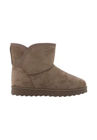 Bottines en cuir suedé marron avec un bout arrondi, une texture douce et une semelle en caoutchouc plate. Elles présentent des coutures minimales et une hauteur subtile autour de la cheville.