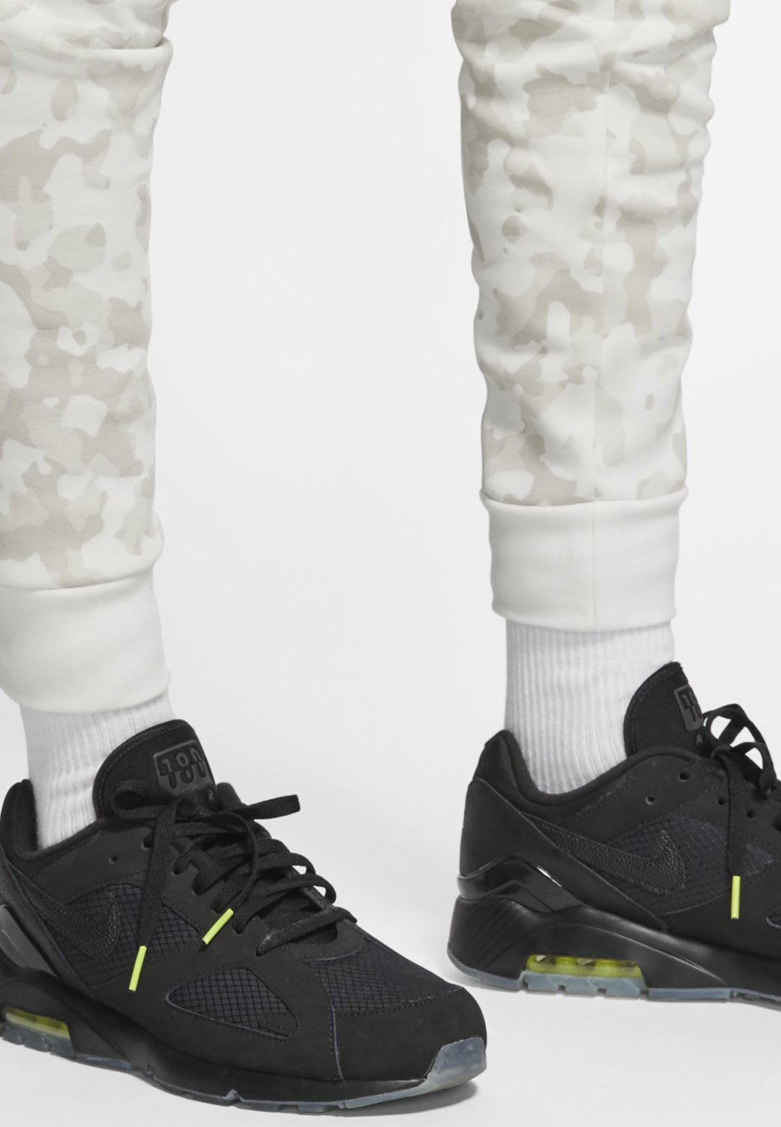 nike air vortex vert