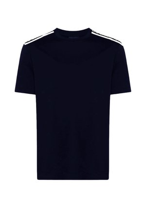 Marinefarbener Baumwoll-T-Shirt mit kurzen Ärmeln, Rundhalsausschnitt und weißen Schulterstreifen mit Branding. Glatte Textur, normale Passform.