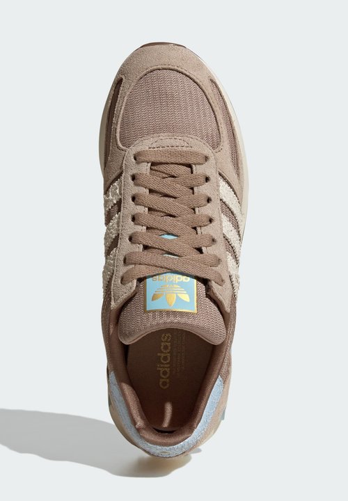 adidas LA TRAINER OG - Trainers - chalky brown cream white clear sky — photo 3