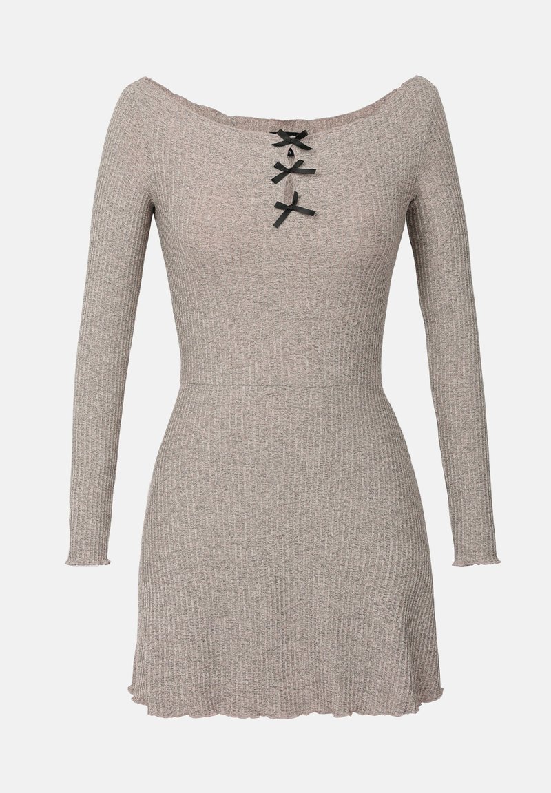 Even&Odd Gebreide jurk abrikoos