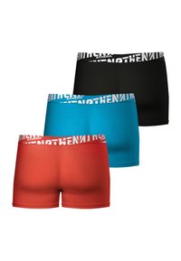 Ensemble de trois boxers en rouge, bleu et noir. Présente une taille élastique avec la marque "ATHENA" en blanc. Tissu lisse, design ajusté.