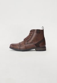 BLAKE MEN MID - Nööritavad poolsaapad - chestnut
