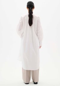 InWear CONOR - Tričkové šaty - pure white