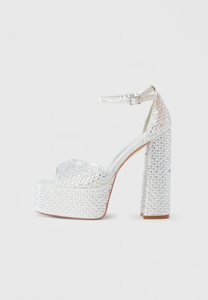 RUBY - Sandali z visoko peto - silver-coloured