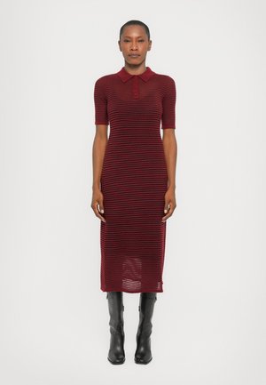 MELINE DRESS STRIPE - Svetríkové šaty - claret/black