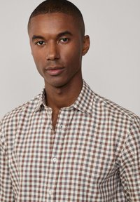 Façonnable Camisa - mud brown