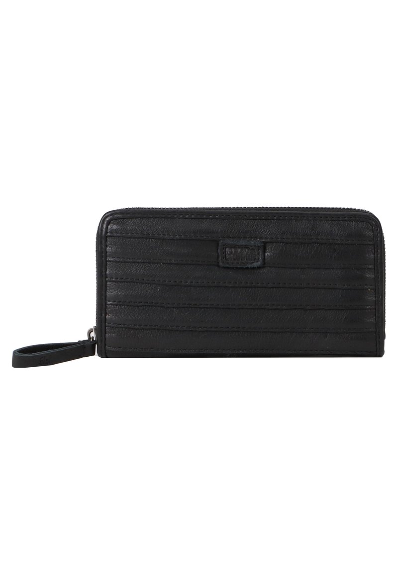 Portafoglio in pelle nera con chiusura a zip, caratterizzato da linee orizzontali testurizzate e una tracolla per il polso. Design minimalista con un marchio discreto.
