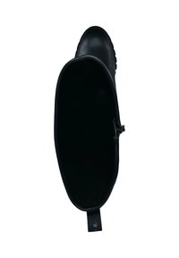 Botte en caoutchouc noir avec un bout arrondi, un extérieur texturé et un intérieur lisse. Équipée d'une fermeture éclair sur le côté et d'une languette en boucle pour un enfilage facile.