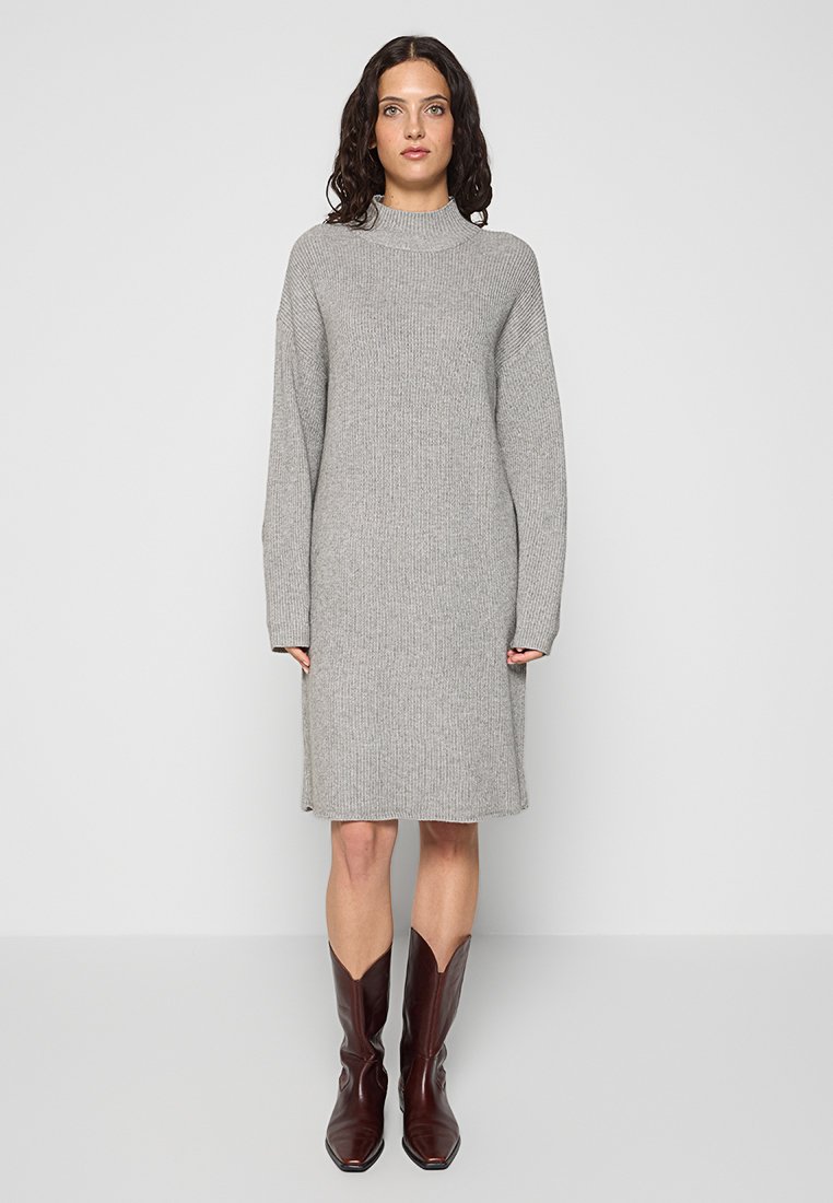 ONLY MATERNITY Gebreide jurk grijs