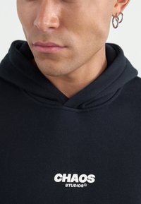 Thumbnail Image 7