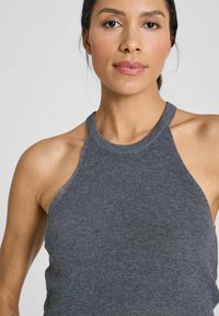 GAI+LISVA Top - dark grey