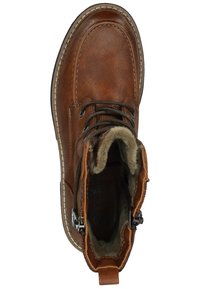 Stivale in pelle marrone con punta rotonda, colletto imbottito, design con lacci, fodera in pelliccia sintetica e dettagli in metallo.