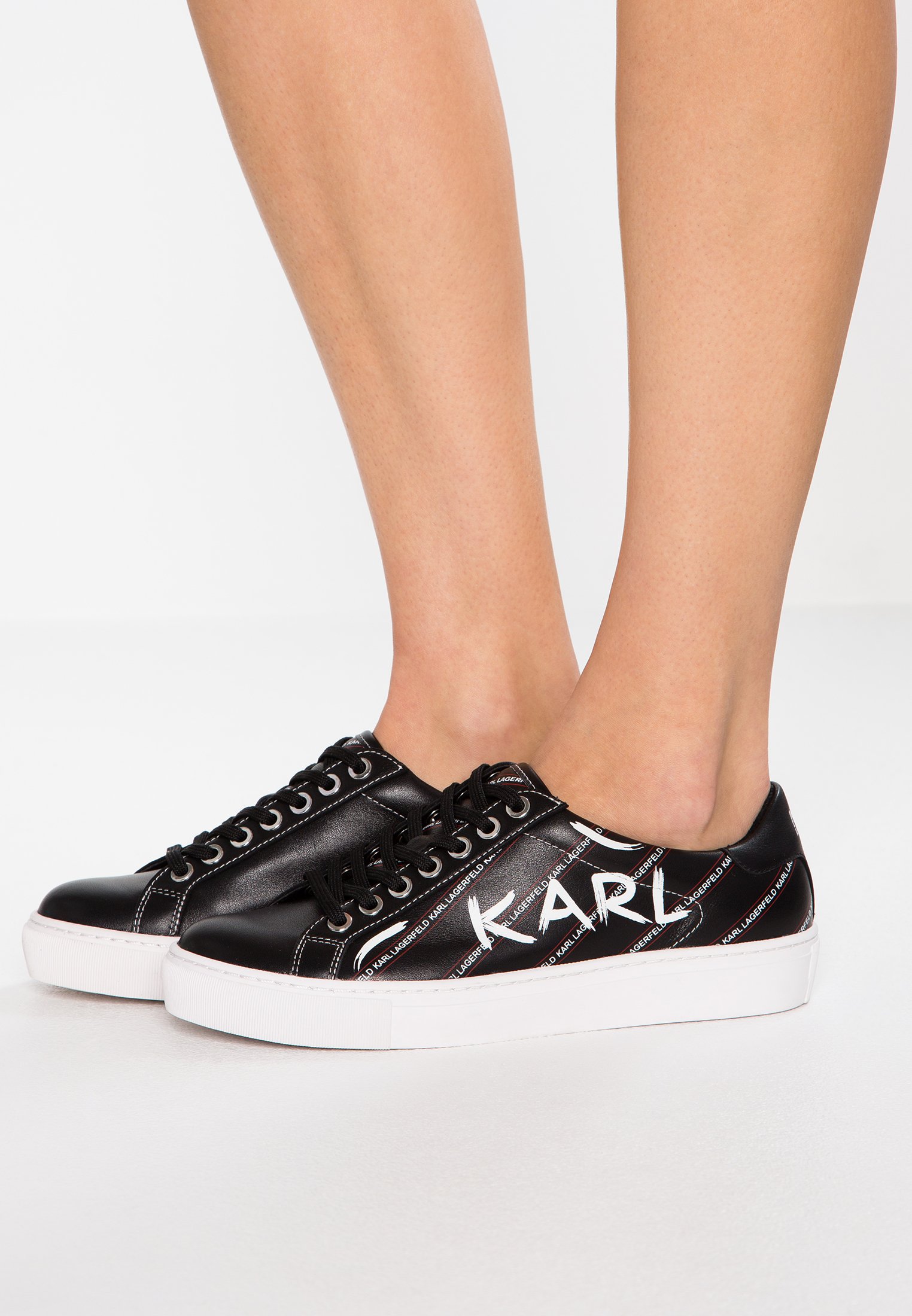 KARL LAGERFELD VITESSE LEGERE - Slippers - black/white KARL LAGERFELD VITESSE LEGERE - Slippers - black/white