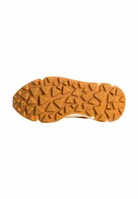 Suola in gomma con un design testurizzato e treads triangolari di colore beige, che offre grip e durata su diverse superfici.
