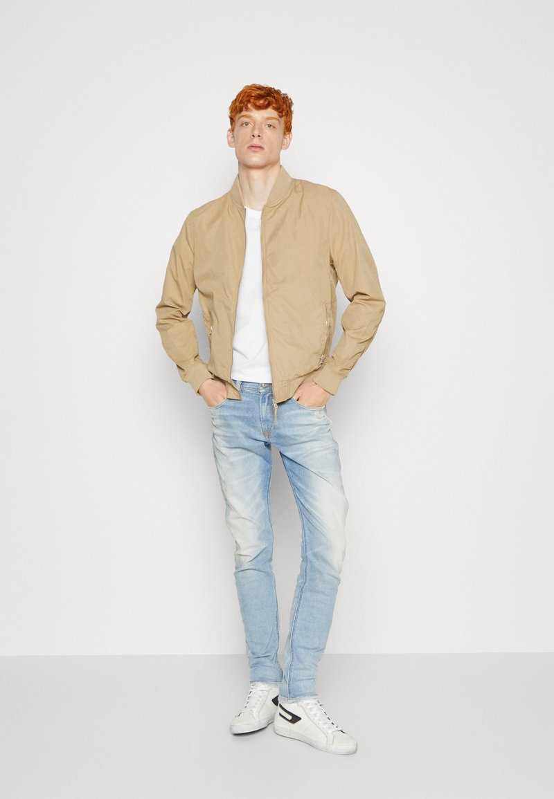 Diesel Jeans Skinny Fit lichtblauw denim Diesel Jeans Skinny Fit lichtblauw denim