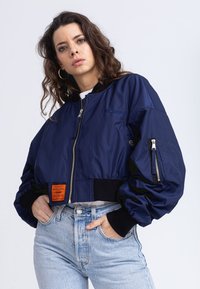 Unselected, navy