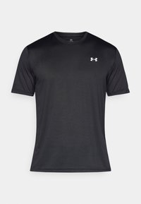 Μαύρο αθλητικό t-shirt από λείο, συνθετικό ύφασμα με κοντά μανίκια και στρογγυλή λαιμόκοψη, με λευκό λογότυπο στο στήθος.