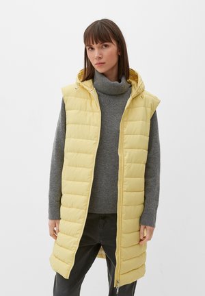 s.Oliver LANGE  MET CAPUCHON - Bodywarmer - hellgelb
