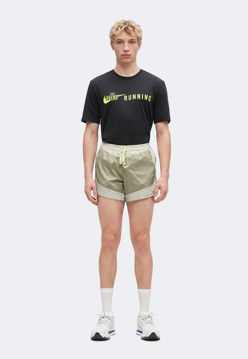 Nike Stride Plus Men's Dri-FIT 5" Brief-Lined Running Shorts — foto 2