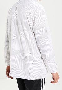 adidas Originals Wiatrówka