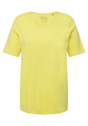 Geel T-shirt met korte mouwen en een ronde hals, gemaakt van zachte katoen, met een losse pasvorm en zonder zichtbare patronen of accenten.