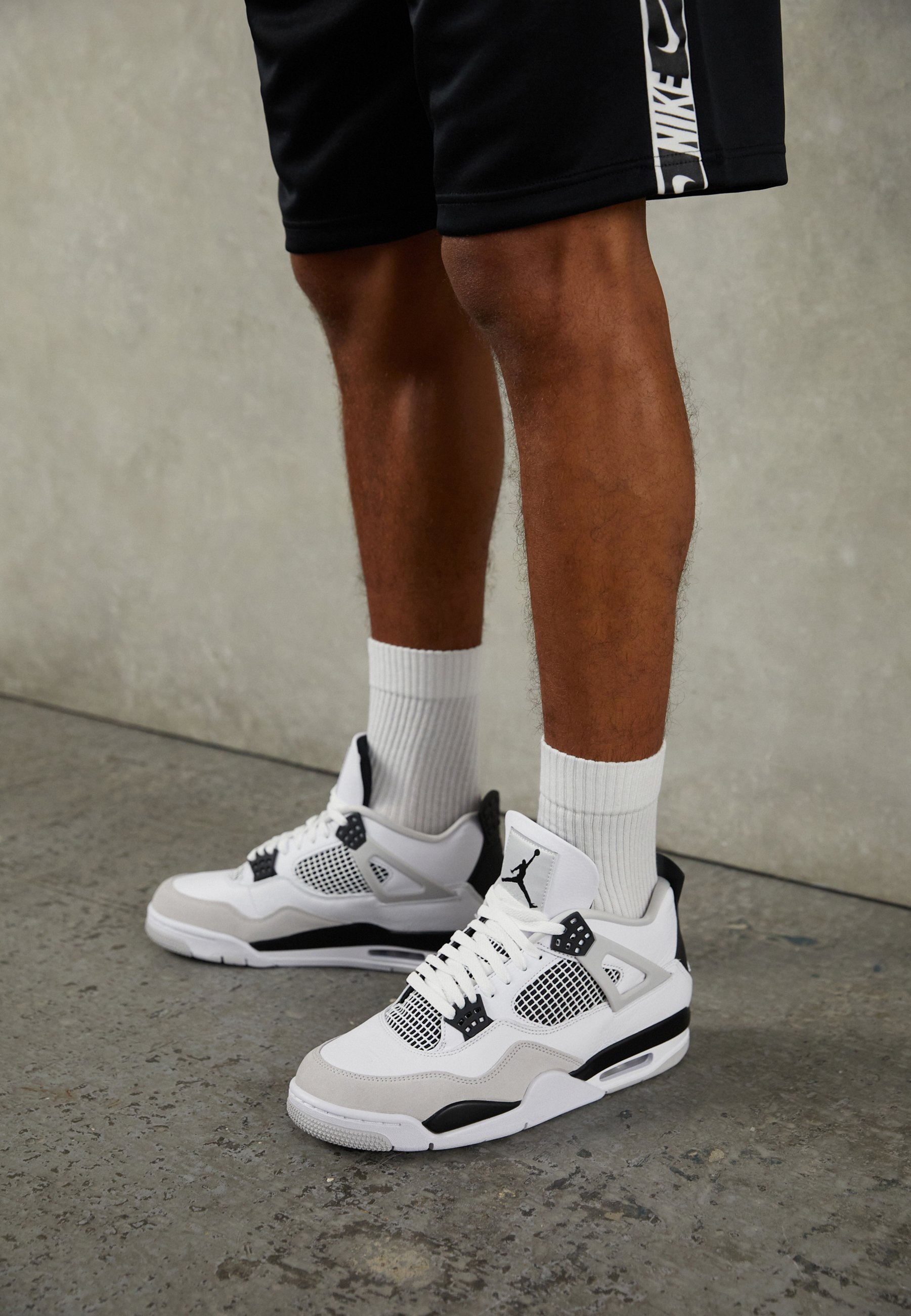 Jordan AIR 4 RETRO - Sneakers hoog - white/black/neutral grey/wit - Zalando .nl