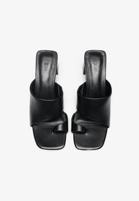 Thumbnail Image 4