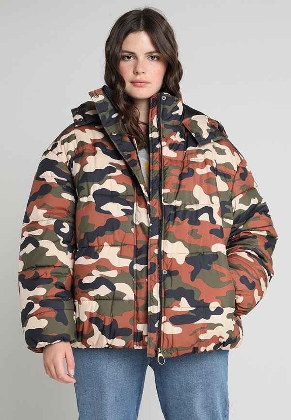 LADIES BOYFRIEND CAMO PUFFER - Wintermantel - khaki