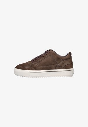 Rehab, Sneaker low - bruin