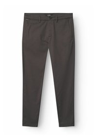 Donkergrijze chino's gemaakt van soepel materiaal, met een knoopsluiting, riemlussen en twee voorzakken. Slimme, taps toelopende pasvorm met strakke lijnen.