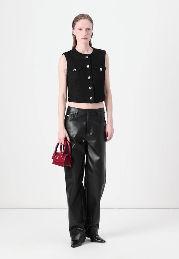 ANOUKARI - Waistcoat3